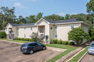 Plus de détails pour 206 Oakhurst Blvd, El Dorado, AR - Logement à vendre