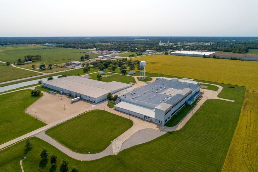 5701 E 54 Hwy, Mexico, MO à vendre - Photo principale – Image 1 sur 8