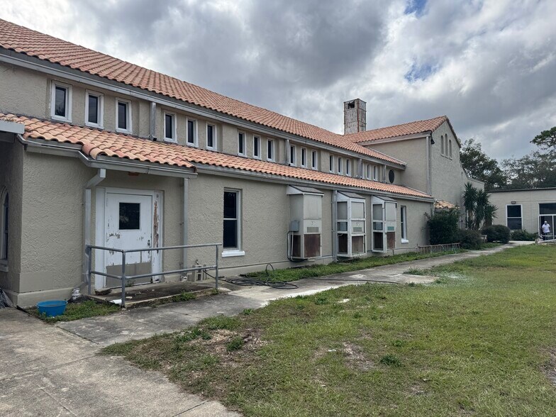 340 N Boston Ave, Deland, FL à vendre - Photo de l’immeuble – Image 3 sur 29