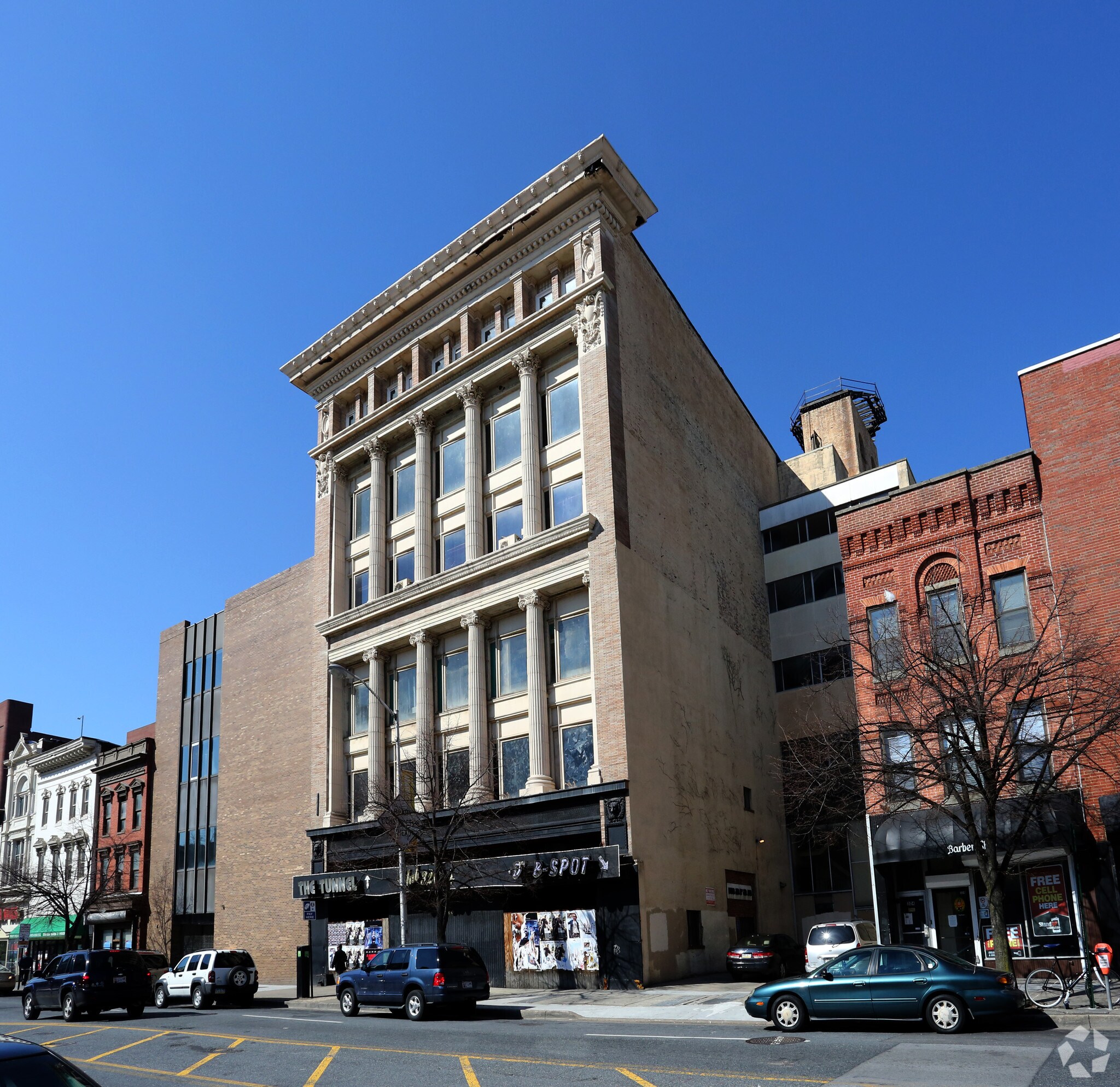 320 N Eutaw St, Baltimore, MD à vendre Photo principale– Image 1 sur 10