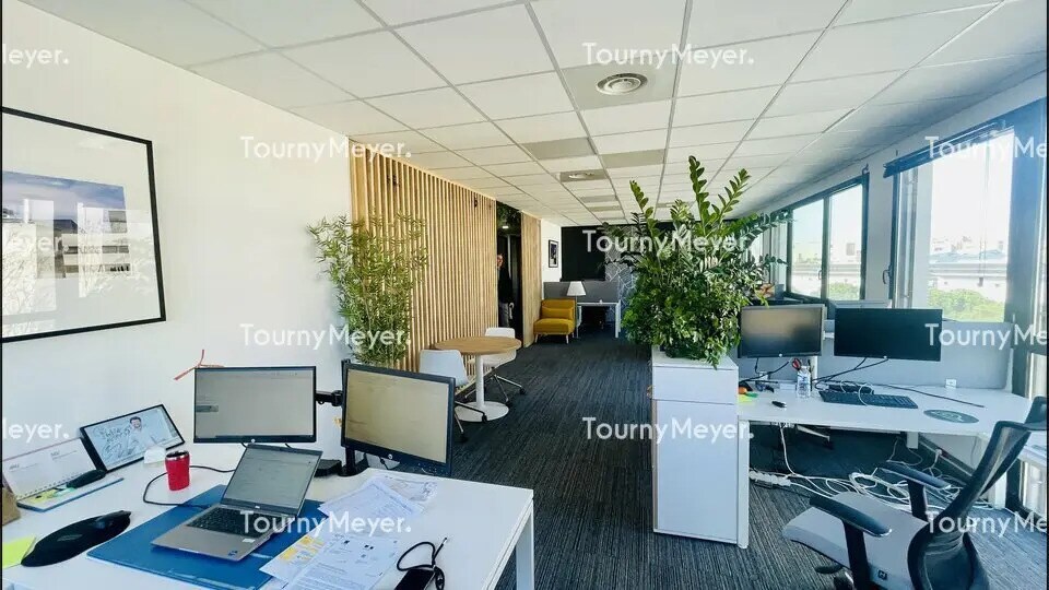 Bureau dans Montpellier à louer - Photo de l’immeuble – Image 2 sur 5