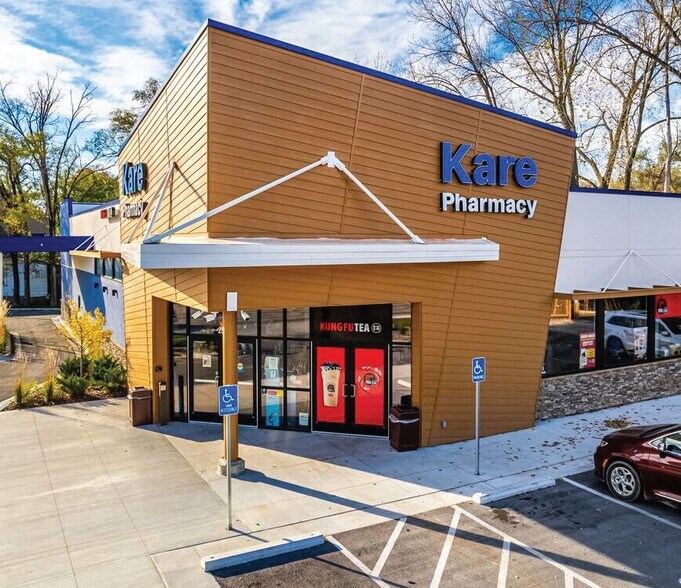 2500 S 4th St, Leavenworth, KS à vendre - Photo de l’immeuble – Image 2 sur 23