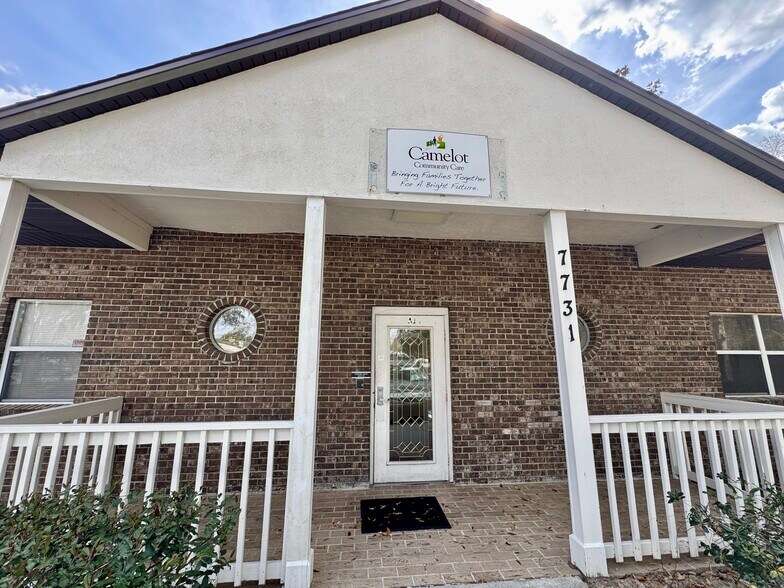 7731 Newberry Rd, Gainesville, FL à louer - Photo de l’immeuble – Image 1 sur 4