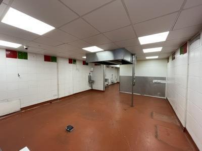 4 Endless St, Salisbury à vendre - Photo intérieure – Image 3 sur 4