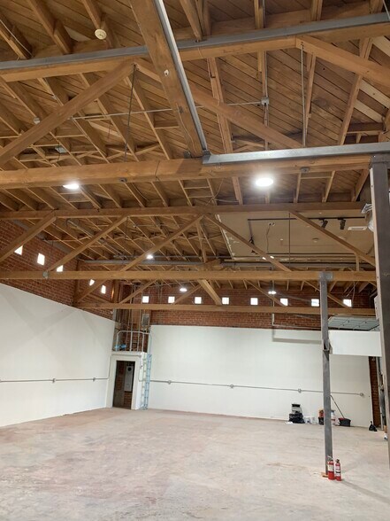 3436-3442 E 14th St, Los Angeles, CA à vendre - Photo de l’immeuble – Image 2 sur 11