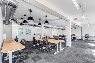 325 5th St, San Francisco, CA à louer Photo intérieure– Image 2 sur 8