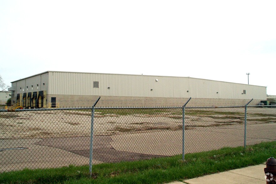 1112 Rosedale Ct, Detroit, MI à vendre - Photo de l’immeuble – Image 3 sur 3