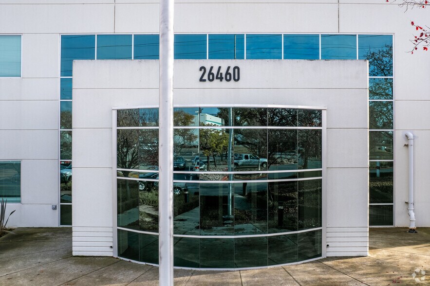 26460 Corporate Ave, Hayward, CA à louer - Photo de l’immeuble – Image 3 sur 7