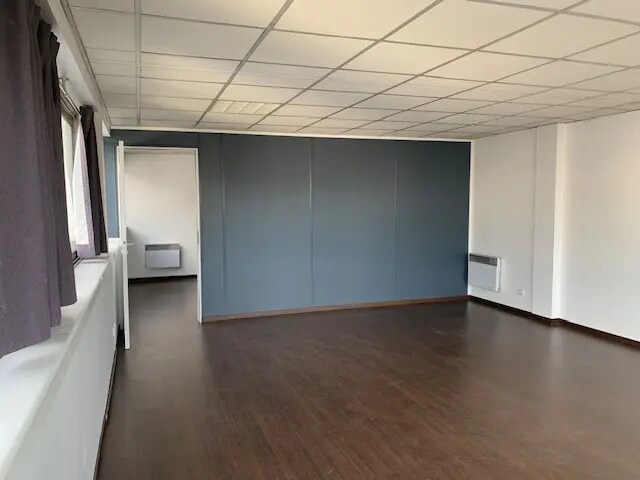 Bureau dans Bayonne à louer - Photo de l’immeuble – Image 2 sur 6