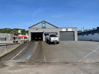 Plus de détails pour 43 Foster Ave, Pittsburgh, PA - Local commercial à vendre