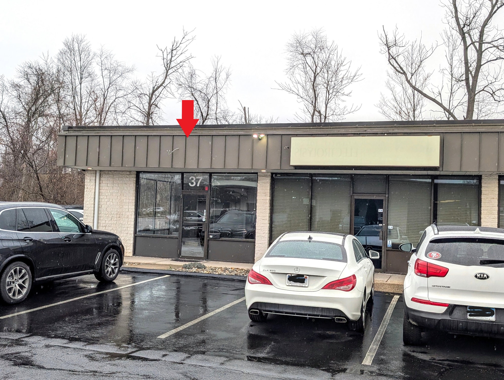 37-39 Webster Square Rd, Berlin, CT à louer Photo de l’immeuble– Image 1 sur 2