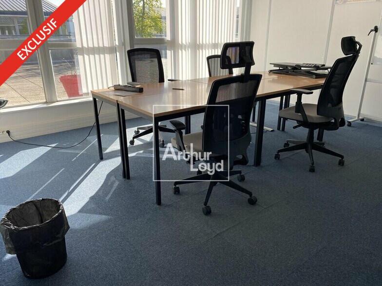 Bureau dans Lieusaint à louer - Photo intérieure – Image 3 sur 4