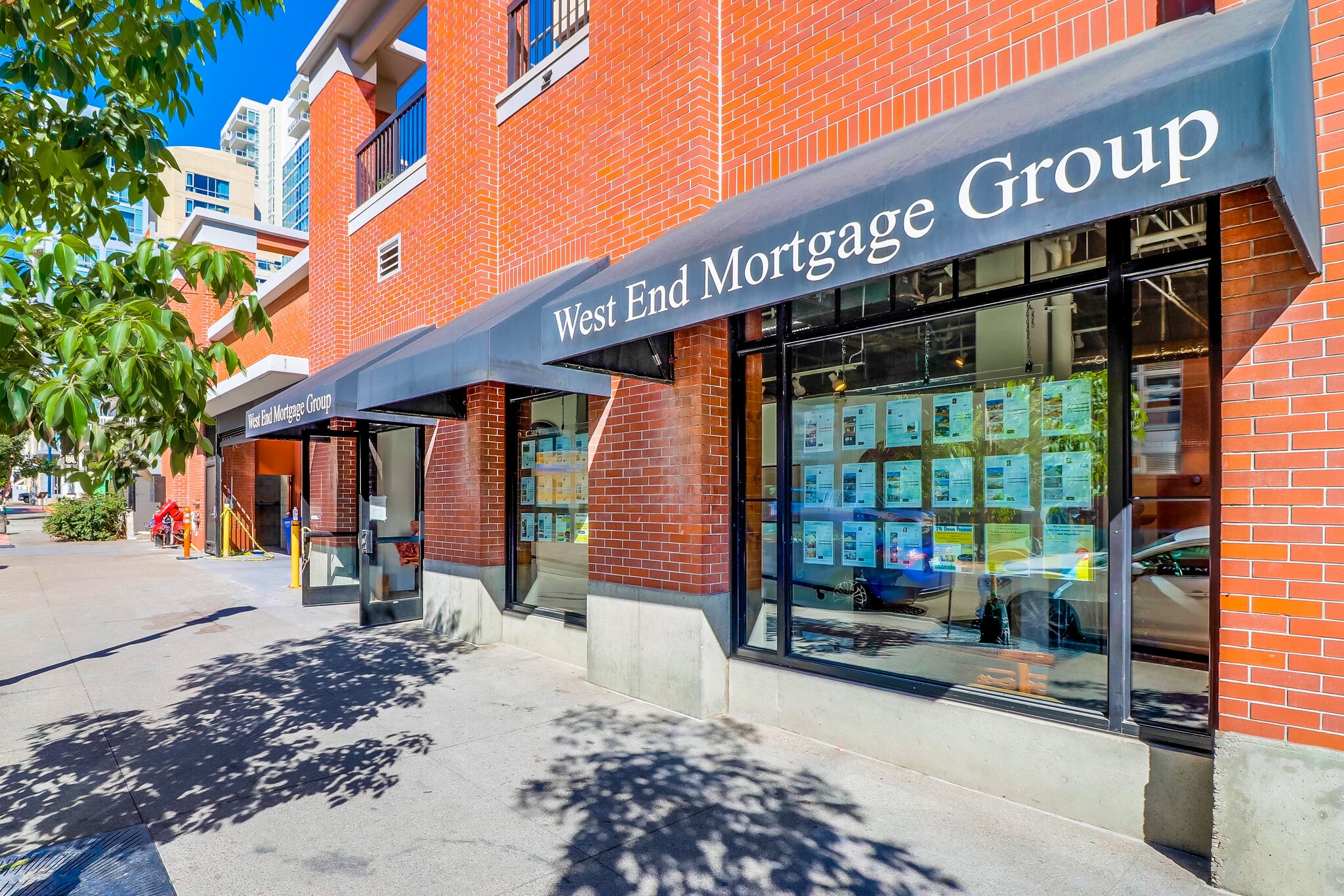910 J St, San Diego, CA à louer Autre– Image 1 sur 10