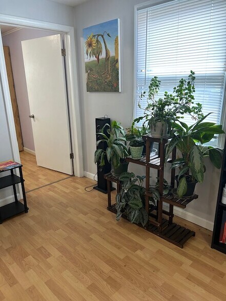 15 Pray St, Amherst, MA à louer - Photo intérieure – Image 3 sur 7