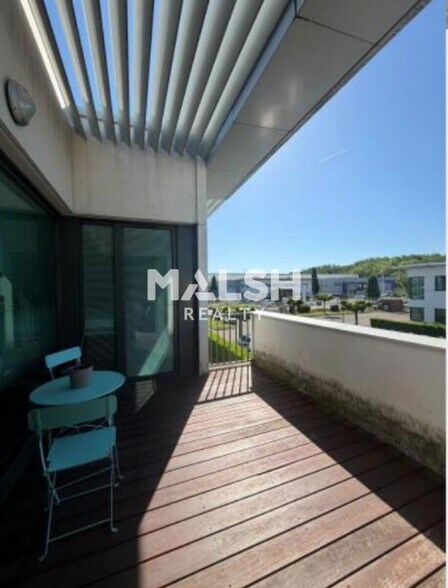 Bureau dans Chaponnay à louer - Photo de l’immeuble – Image 3 sur 5