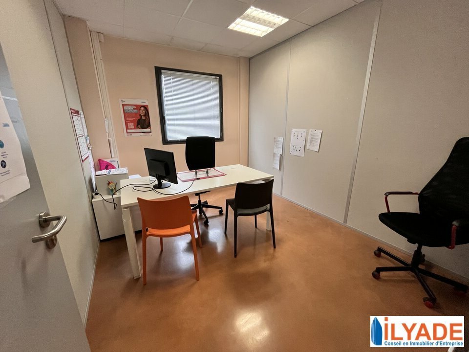 Bureau dans Aubagne à louer Photo intérieure– Image 1 sur 5
