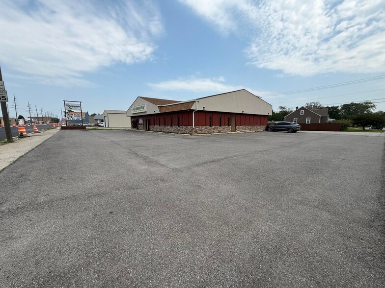 6247 Kennedy Ave, Hammond, IN à vendre - Photo de l’immeuble – Image 2 sur 11