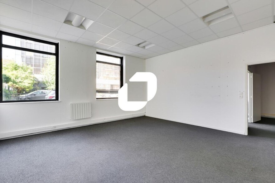 Bureau dans Ivry-sur-Seine à louer - Photo intérieure – Image 3 sur 13