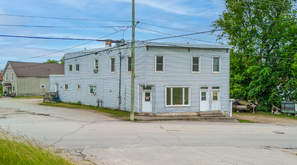 101-103 Rue Leslie, Campbell's Bay, QC à vendre Photo principale– Image 1 sur 2