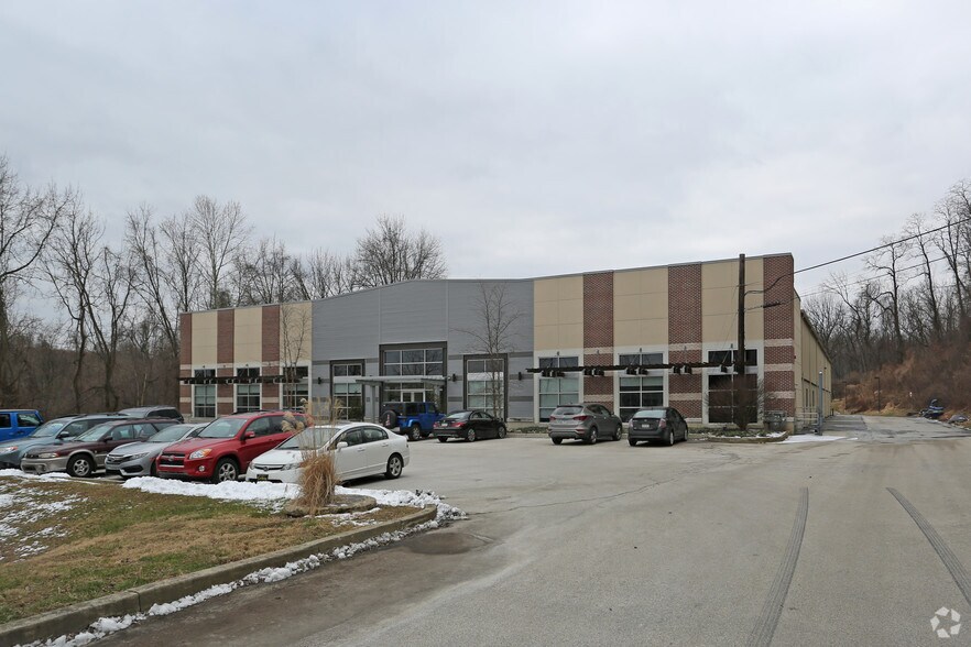 380 Lapp Rd, Malvern, PA à vendre - Photo principale – Image 1 sur 2