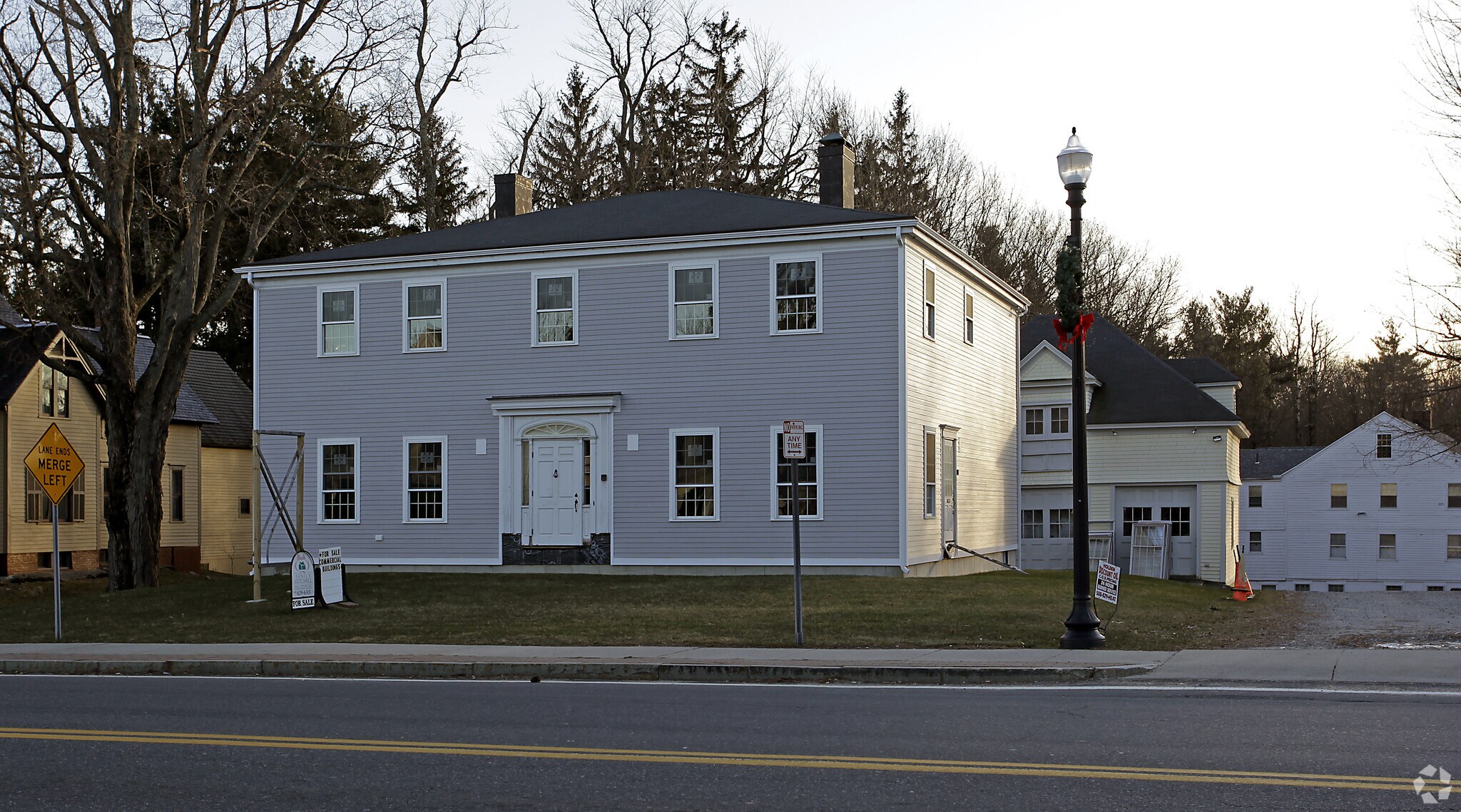 1161 Main St, Holden, MA à vendre Photo principale– Image 1 sur 13