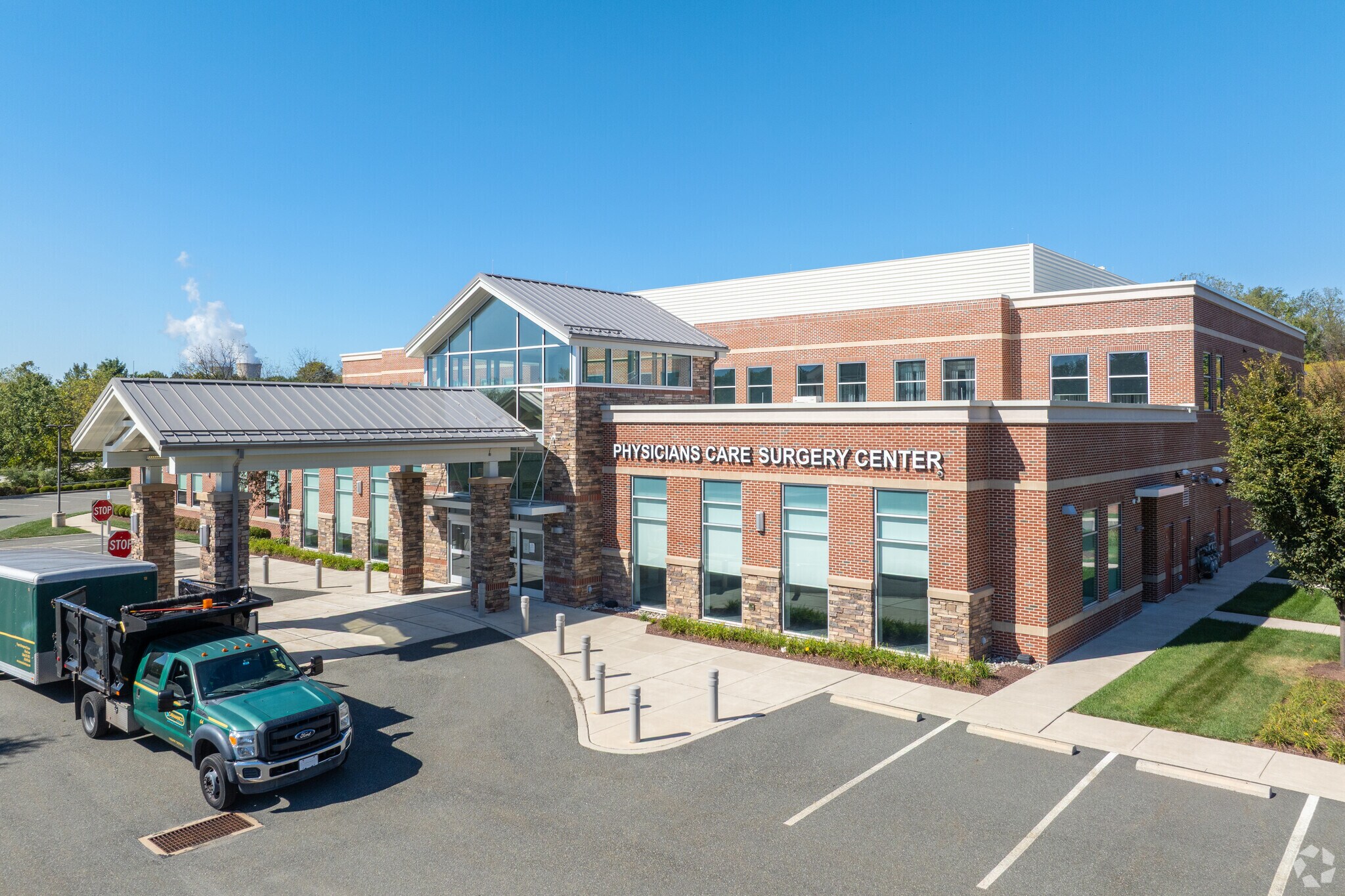 475 Enterprise Dr, Royersford, PA à louer Photo principale– Image 1 sur 29