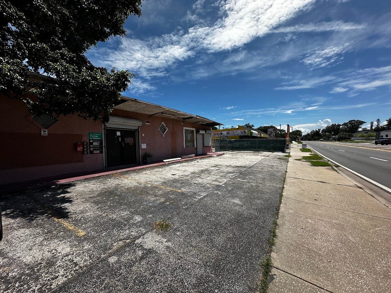 4807 22nd Ave S, Saint Petersburg, FL à louer Photo de l’immeuble– Image 1 sur 13