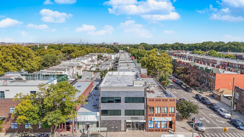 3041 Avenue U, Brooklyn, NY à vendre - Photo de l’immeuble – Image 3 sur 29