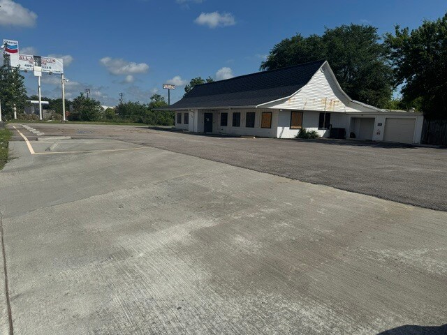 4320 Gulf Fwy, La Marque, TX à louer - Photo de l’immeuble – Image 2 sur 12