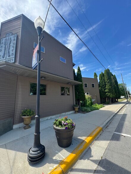 901 W Fremont St, Kiel, WI à vendre - Photo de l’immeuble – Image 2 sur 25