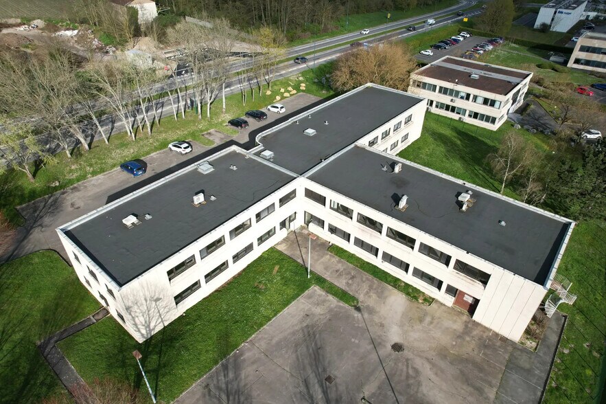 Bureau dans Reims à vendre - Photo de l’immeuble – Image 3 sur 5