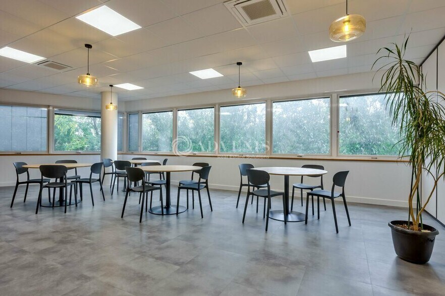 101 Rue Du Pelvoux, Évry-Courcouronnes à louer - Photo intérieure – Image 3 sur 4
