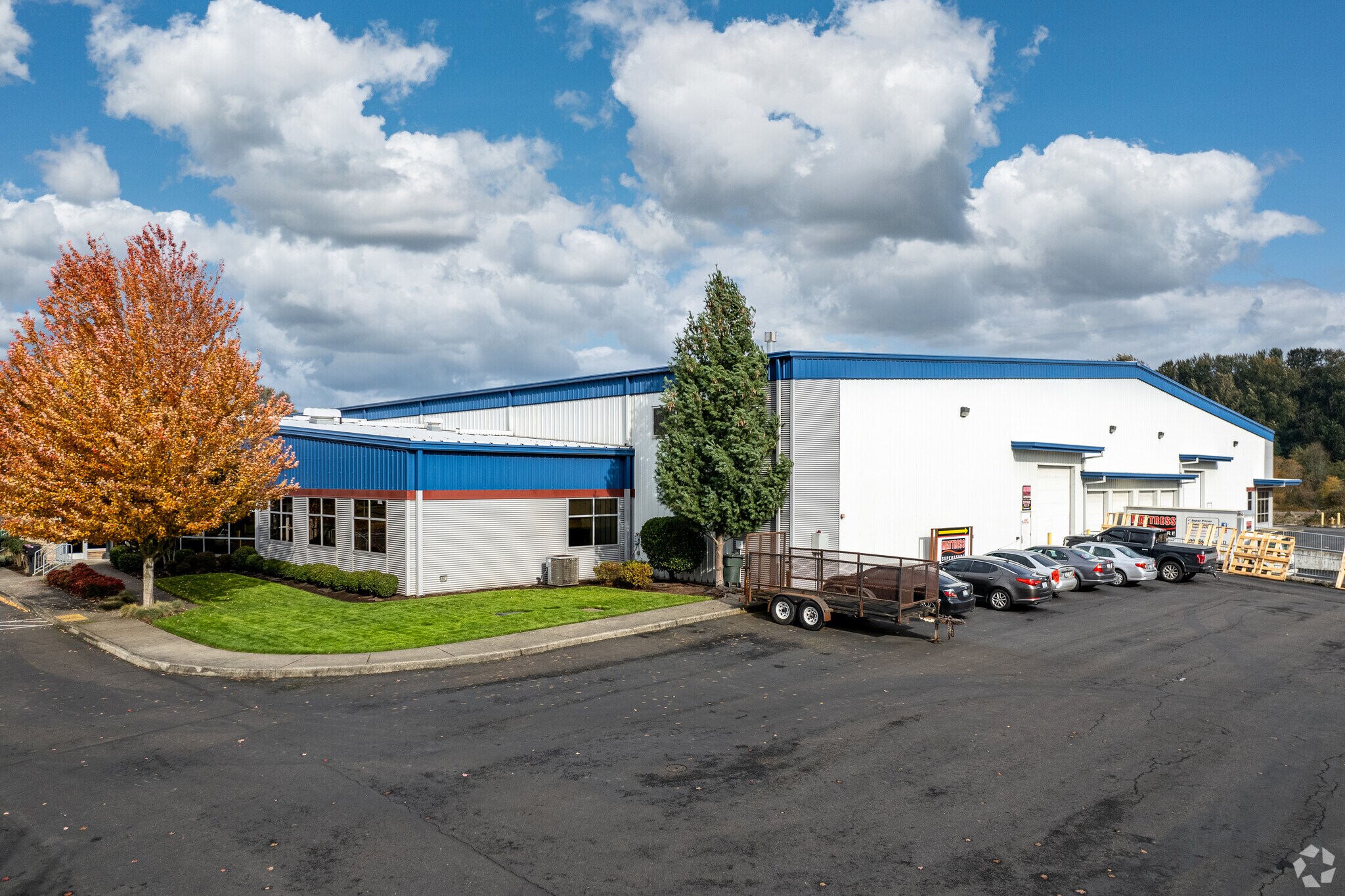 2601 N Hendrickson Dr, Kalama, WA à louer Photo principale– Image 1 sur 6