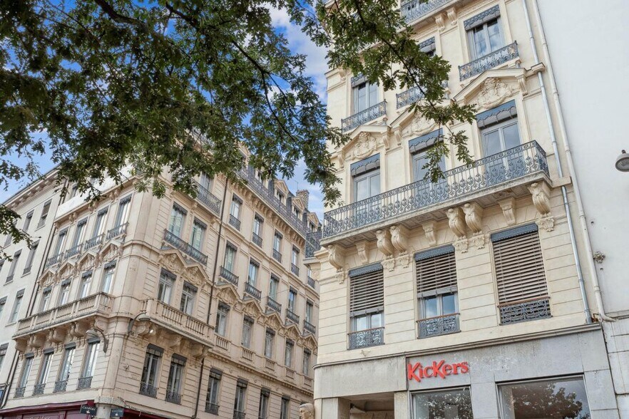 29 Rue Gasparin, Lyon à louer - Photo de l’immeuble – Image 2 sur 7