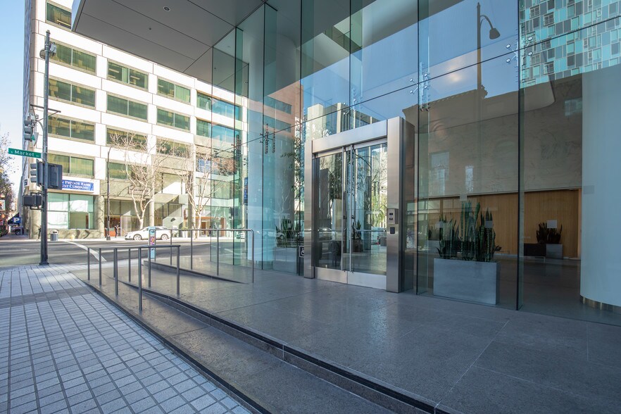 55 S Market St, San Jose, CA à louer - Photo de l’immeuble – Image 2 sur 6