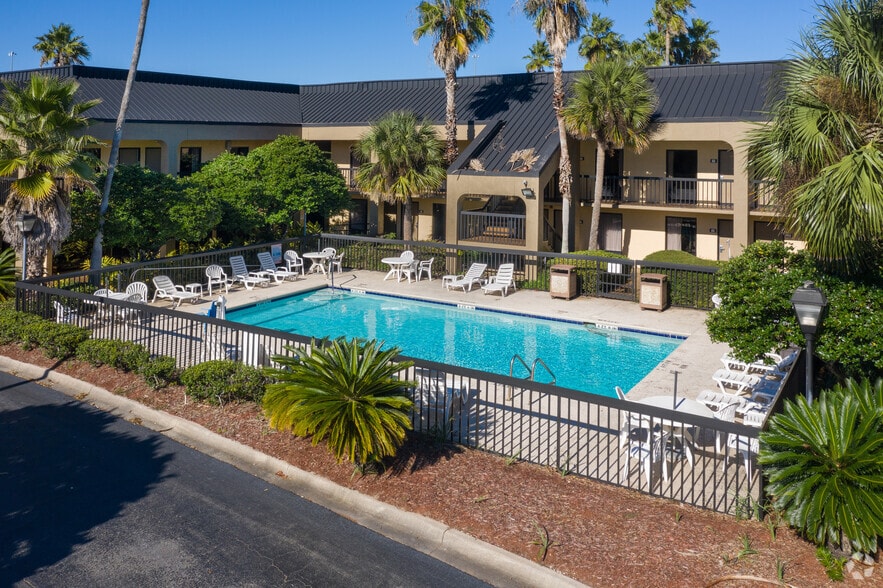 6135 Youngerman Cir, Jacksonville, FL à vendre - Autre – Image 3 sur 11