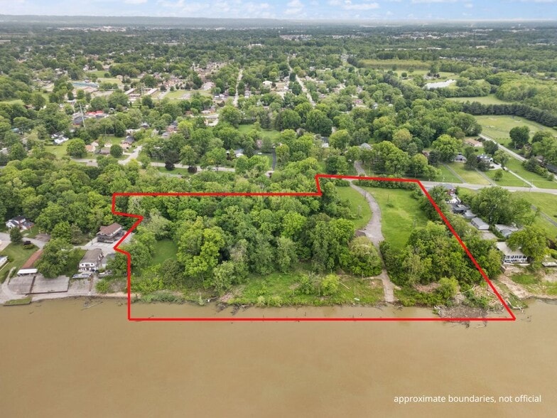 2000 Utica Pike, Jeffersonville, IN à vendre - Aérien – Image 1 sur 38