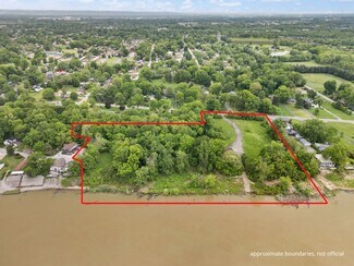 Plus de détails pour 2000 Utica Pike, Jeffersonville, IN - Spécialisé à vendre