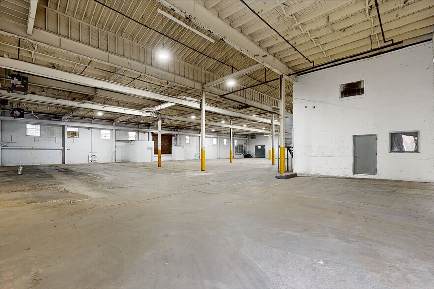 455 Madison Ave, Paterson, NJ à louer - Numérisation 3D Matterport – Image 3 sur 13