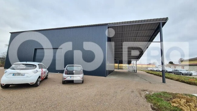 Plus de détails pour Industriel/Logistique à louer