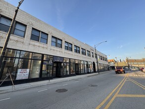 4800 N Milwaukee Ave, Chicago, IL à louer Photo de l’immeuble– Image 1 sur 5