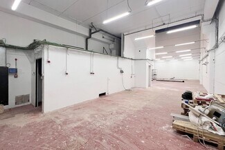 Plus de détails pour Industriel/Logistique à louer