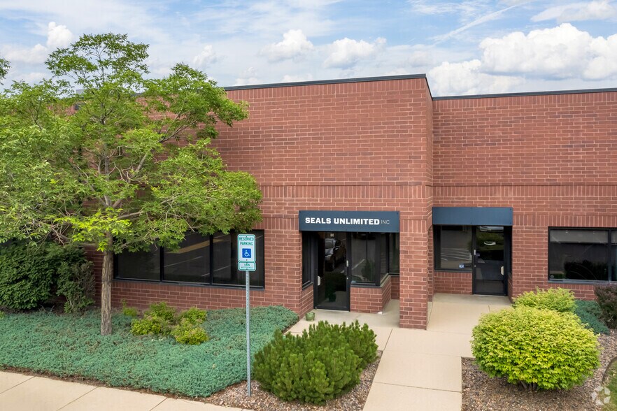 600 Corporate Cir, Golden, CO à louer - Photo de l’immeuble – Image 3 sur 6