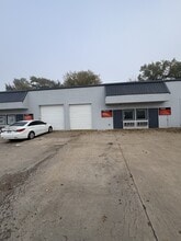 11513 Strang Line Rd, Olathe, KS à louer Photo de l’immeuble– Image 2 sur 8