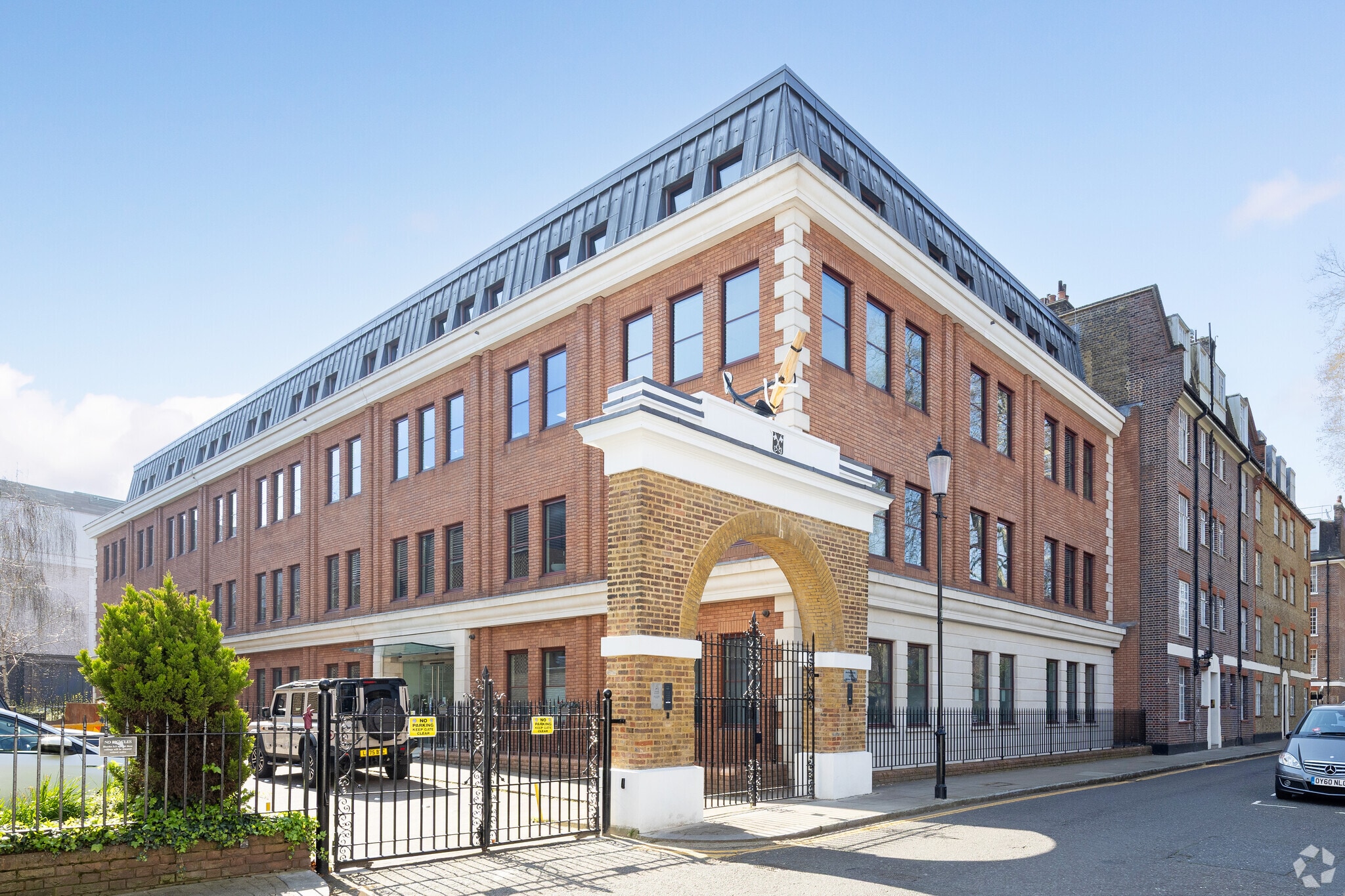 15-19 Britten St, Londres à louer Photo principale– Image 1 sur 3