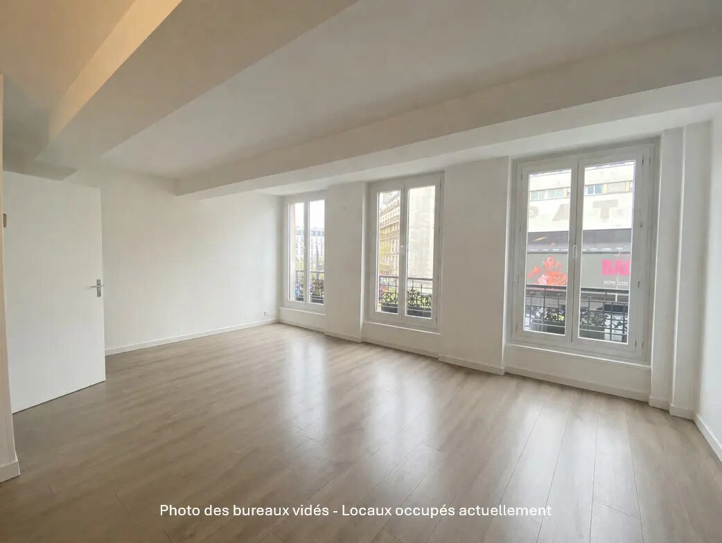 81 Boulevard De Clichy, Paris à louer Photo de l’immeuble– Image 1 sur 9