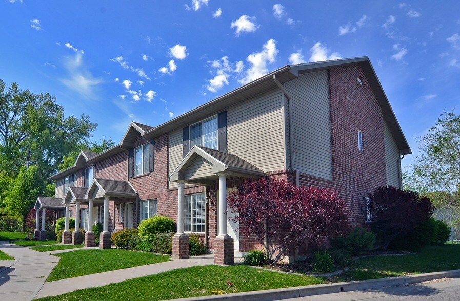 1115-1145 N Main St, Bountiful, UT à vendre - Photo de l’immeuble – Image 2 sur 17