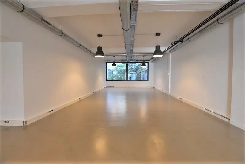 Bureau dans Paris à louer - Photo de l’immeuble – Image 2 sur 7
