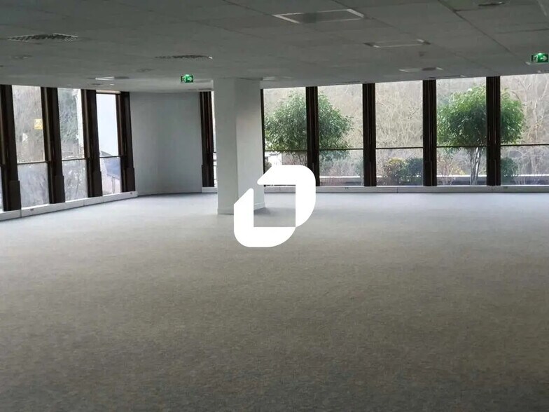 36-38 Rue De La Princesse, Louveciennes à louer - Photo de l’immeuble – Image 3 sur 17