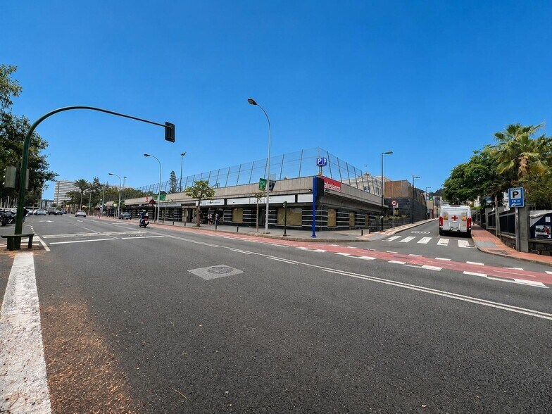 Bureau dans Las Palmas de Gran Canaria, Las Palmas à vendre - Photo de l’immeuble – Image 1 sur 15